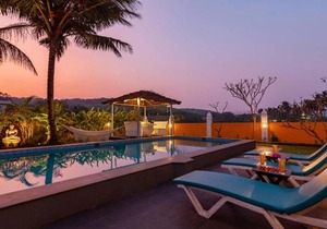 StayVista at Waterlily with Free Breakfast & Pvt Pool