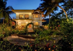 StayVista at Waterlily with Free Breakfast & Pvt Pool