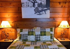 Stemwinder #2: 4 Bedrooms, 3 Full Baths: Slope Side, Heated Outdoor Hot Tub.