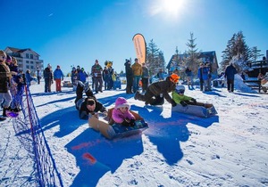 Stroll to Slopes, Village Area, Ski in-out MtLodge 151