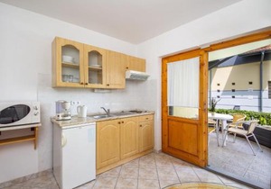 Studio Amarillo 2 by Interhome
