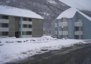 Studio cabine 4 pers, balcon sud, parking, prox centre Luz-St-Sauveur, proche ski et thermes - FR-1-402-72