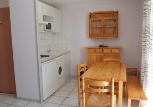 Studio cabine 4 pers, balcon sud, parking, prox centre Luz-St-Sauveur, proche ski et thermes - FR-1-402-72