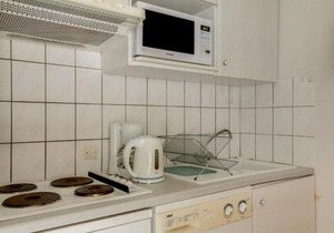 Studio cabine 5 pers, balcon sud, parking, proche centre Luz-Saint-Sauveur, ski et thermes à proximité - FR-1-402-80