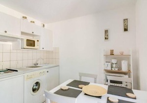 Studio cabine avec parking proche centre Luz-Saint-Sauveur, balcon, pour 4 pers. - FR-1-402-66