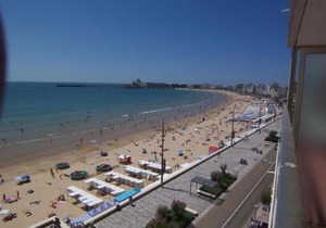 Studio face mer avec balcon, proche commerces et plage - FR-1-197-164