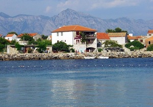 Studio flat near beach Sućuraj, Hvar (AS-566-a)