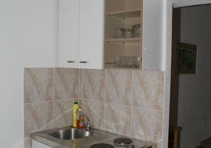 Studio flat near beach Igrane, Makarska (AS-2679-a)