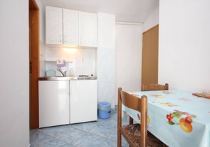 Studio flat with terrace and sea view Punta križa, Cres (AS-383-b)