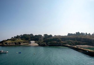 Studio moderne avec vue mer et port à Sauzon, 2* - FR-1-418-190
