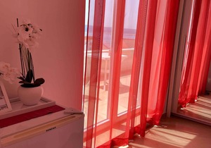 Studio with air conditioning and sea view