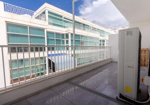 Stunning 3BR Apartment with Marina Views