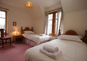 Stunning 4-Bed Cottage S/C