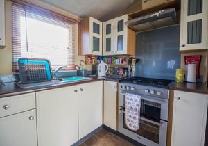 Stunning 6 Berth Caravan At Suffolk Sands Holiday Park Ref 45031G