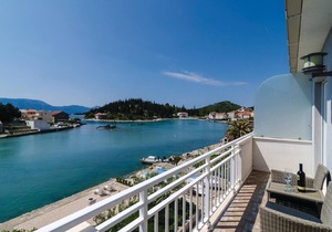 Stunning apartment in Blace with WiFi