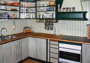 Stunning home in Nordmarkshyttan