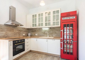 Stunning home in Dugopolje with sauna