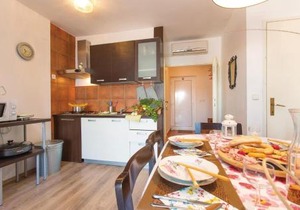 Stunning Home In Klimno With Kitchen