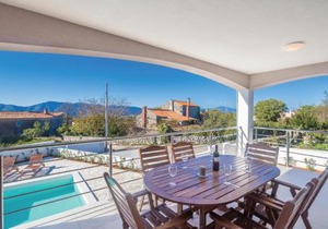 Stunning Home In Linardici With Wifi