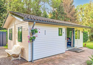 Stunning home in Vorden with WiFi