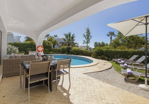 Stunning, large villa with beautiful sea views, enclosed gardens