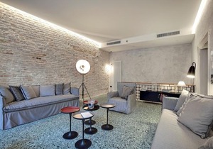 Stunning Modern Apartment In The Heart Of Venice