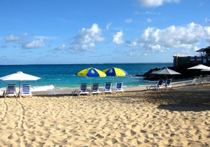 Stunning View of Ocean & Lagoon from Pool, 3 Min Walk to Baie Rouge, Cottage