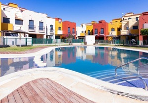 Stunning villa for 4 guests with pool, WIFI, A/C, TV, terrace and parking