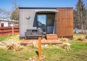 Stunted Totara, Unit 1