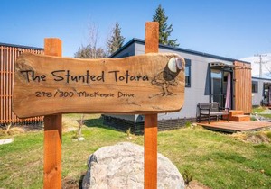 Stunted Totara, Unit 2