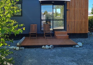 Stunted Totara, Unit 5