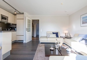 Stylish. Comfortable. Balcony. - House Nordmarkgarten