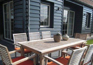 Stylish Holiday Home in Zuidzande with Sauna