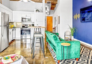 **Stylish Urban Loft in Deep Ellum**