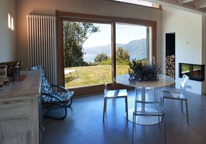 Stylishly furnished 3½-room house in a residence with pool and dream view
