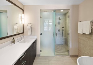 Sumptuous 3 bed, 4 bath Residence in Private Lakefront Community