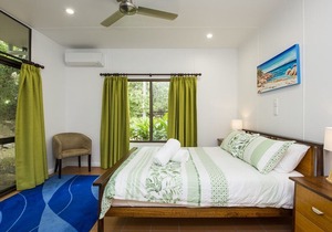 Sunbird Retreat, Horseshoe Bay