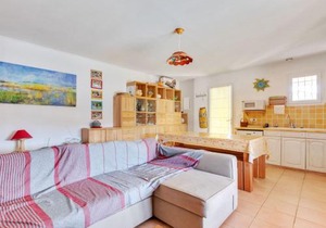 Sunny Roquebrun Getaway