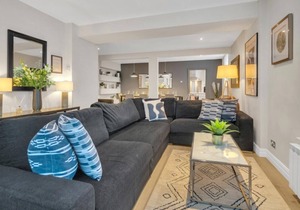 Super Smart Central Brighton Town House | By My Getaways