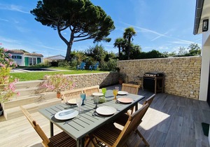 Superb fully equipped villa with swimming pool