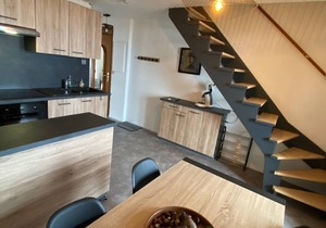 Superb lake view-T3 apartment with parking -Ideally located