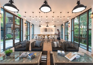 SW1 : Saturdays Residence 1 Bedroom suite with balcony