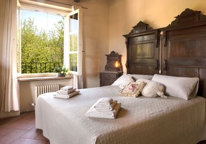 Swimming pool villa with private chef on request