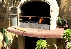Ta' Martin Farmhouse - Holiday Home In Gozo, Malta in Ix-Xewkija