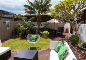 Takapuna with own beach access