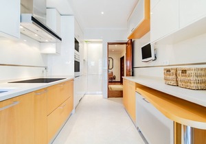 Telheiras Comfortable Stay