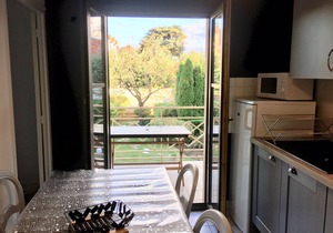 Terrace apartment with garage center of Chartres