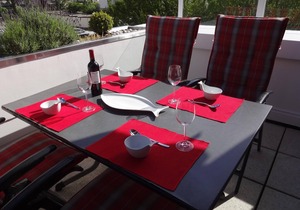 Terraced hill - partial sea view - Strandallee 140, direct beach location