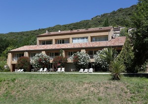 Terrasse + Vue sur l'Ardèche ! Studio Abordable, Navettes Gratuites