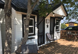 The Coastal Cabins- Cabin # 5, walking minutes from the sandy beach